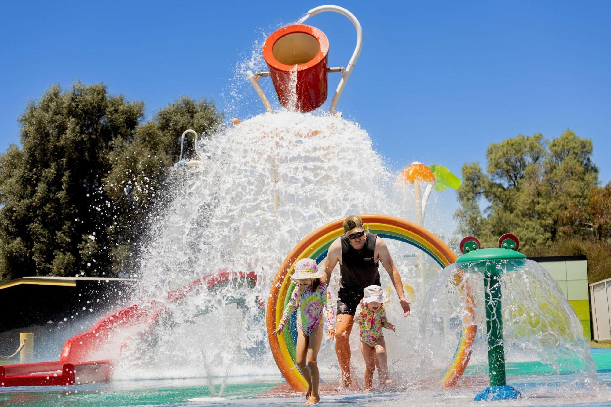 Big4 Swan Hill Hotel ภายนอก รูปภาพ